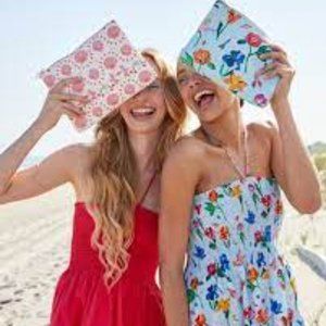 Hill House space floral going out pouch